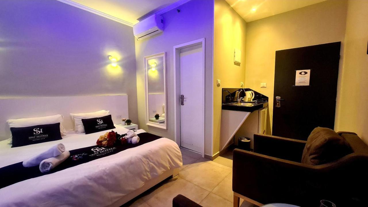 Spat Hotel Aszdod Zewnętrze zdjęcie