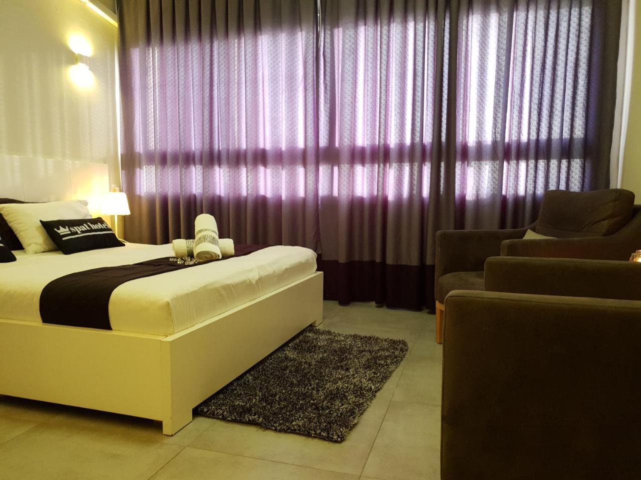 Spat Hotel Aszdod Zewnętrze zdjęcie